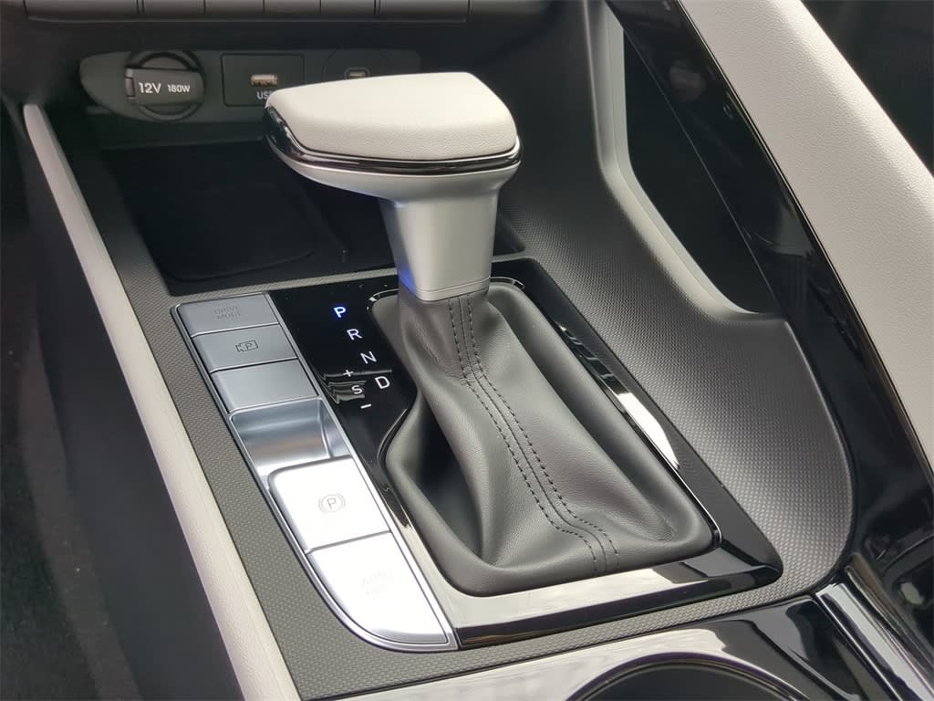 Thumbnail: 2026 Hyundai Elantra - 14