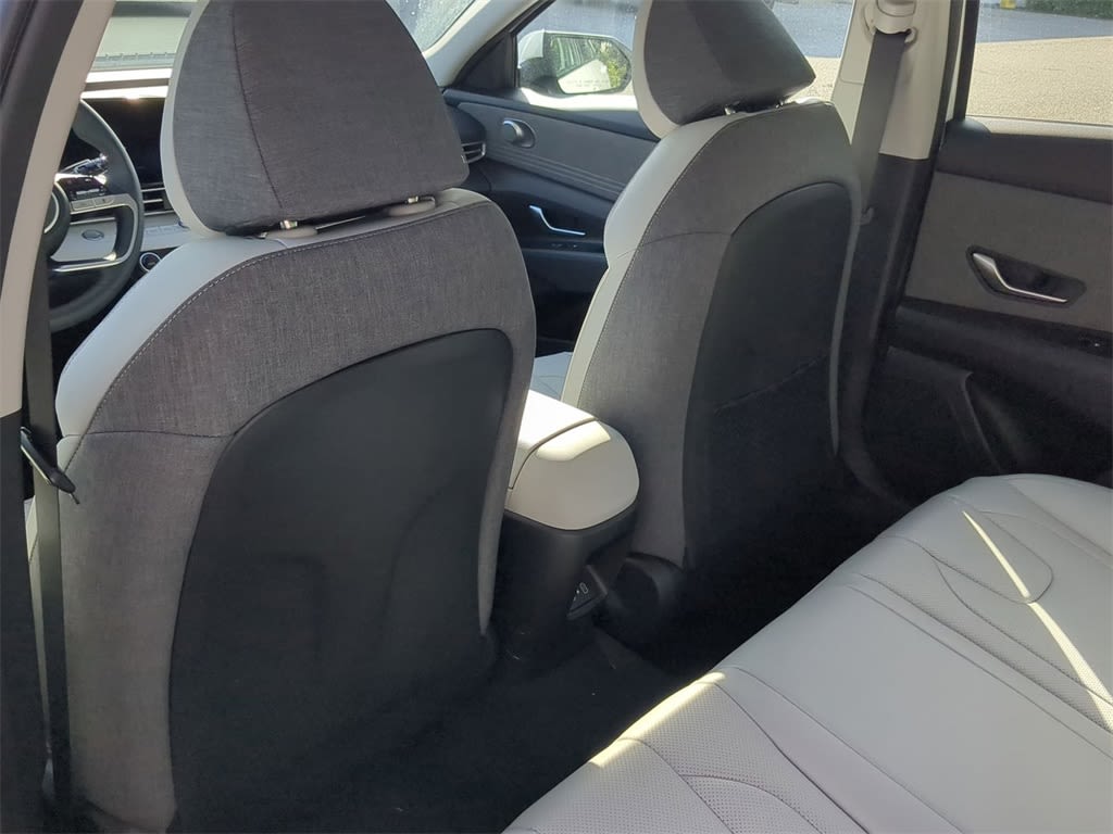 Thumbnail: 2026 Hyundai Elantra - 12