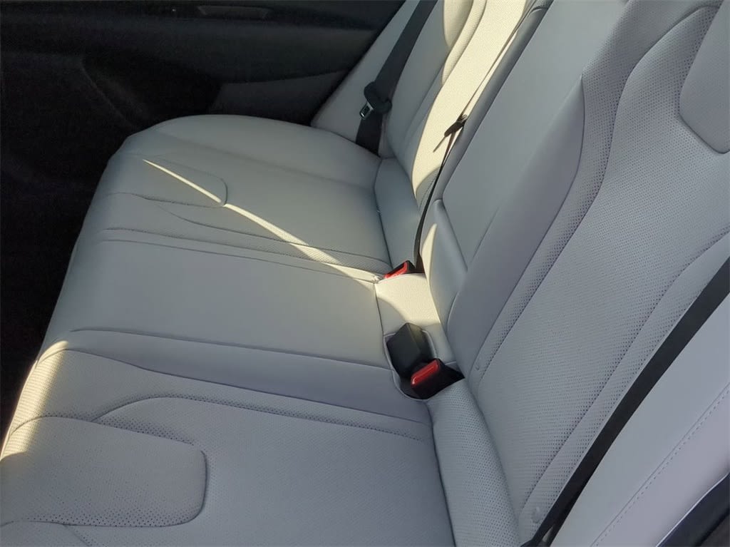 Thumbnail: 2026 Hyundai Elantra - 10