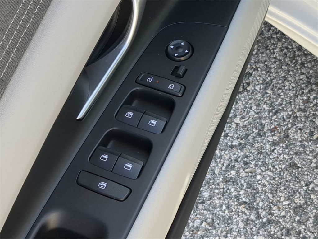 Thumbnail: 2026 Hyundai Elantra - 24