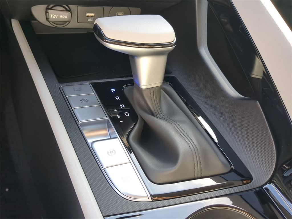 Thumbnail: 2026 Hyundai Elantra - 14