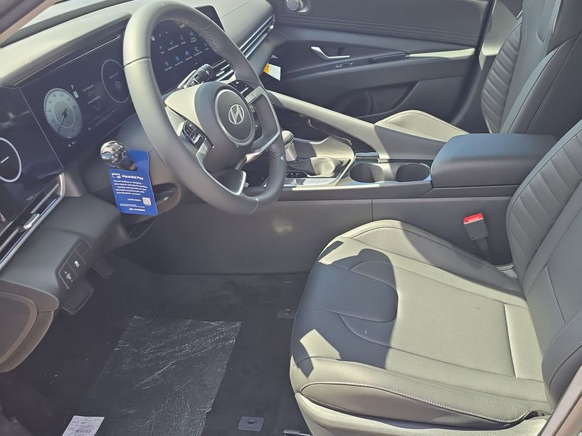 Thumbnail: 2026 Hyundai Elantra - 10