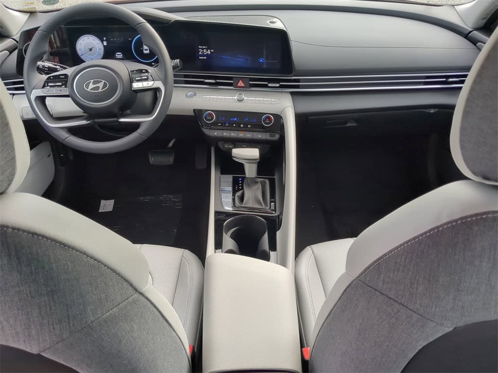 Thumbnail: 2026 Hyundai Elantra - 8