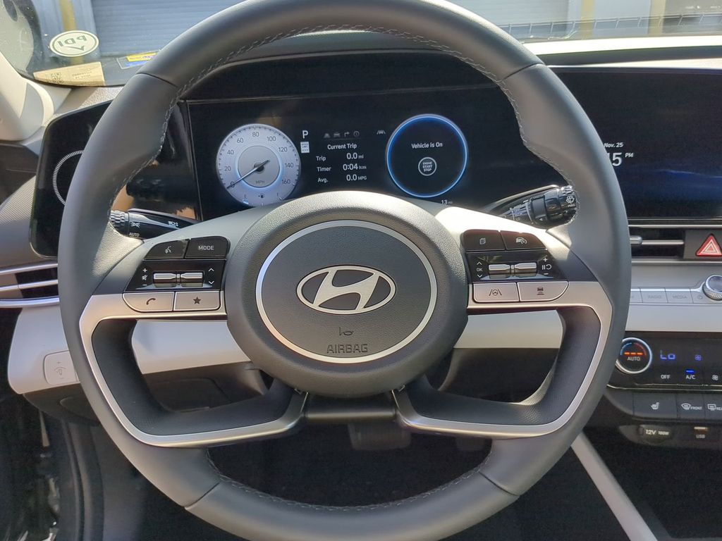 Thumbnail: 2026 Hyundai Elantra - 12