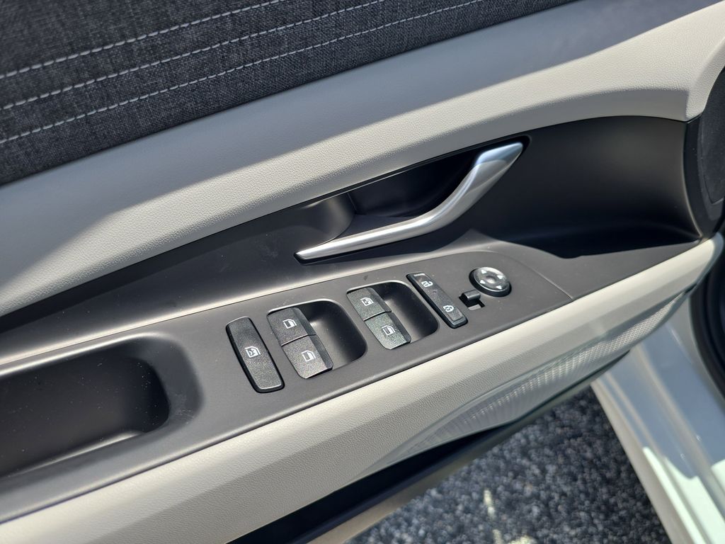 Thumbnail: 2026 Hyundai Elantra - 24