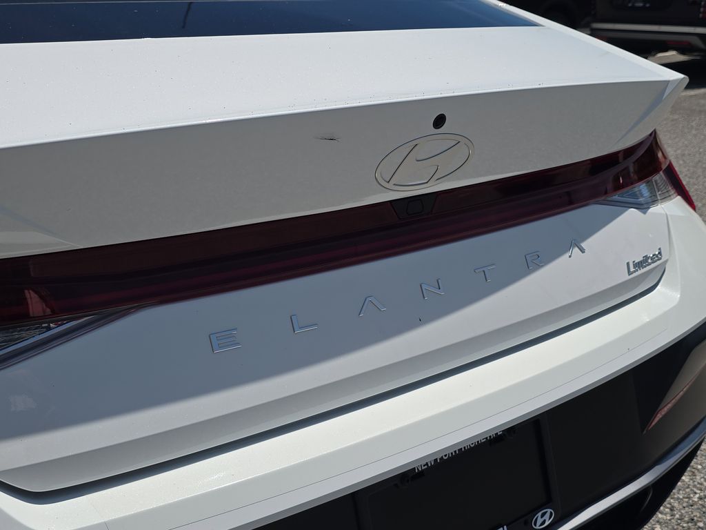 Thumbnail: 2026 Hyundai Elantra - 23