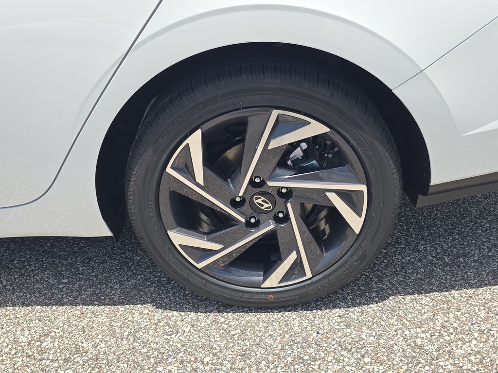 Thumbnail: 2026 Hyundai Elantra - 7