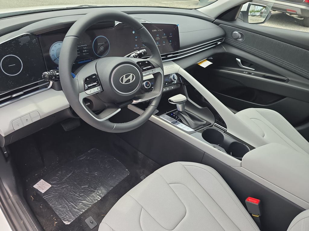Thumbnail: 2026 Hyundai Elantra - 2