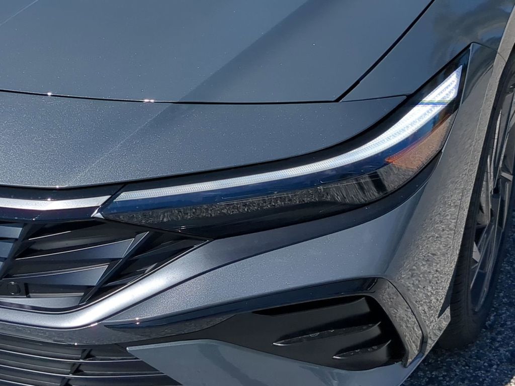 Thumbnail: 2026 Hyundai Elantra - 22