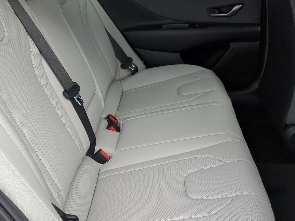 Thumbnail: 2026 Hyundai Elantra - 28