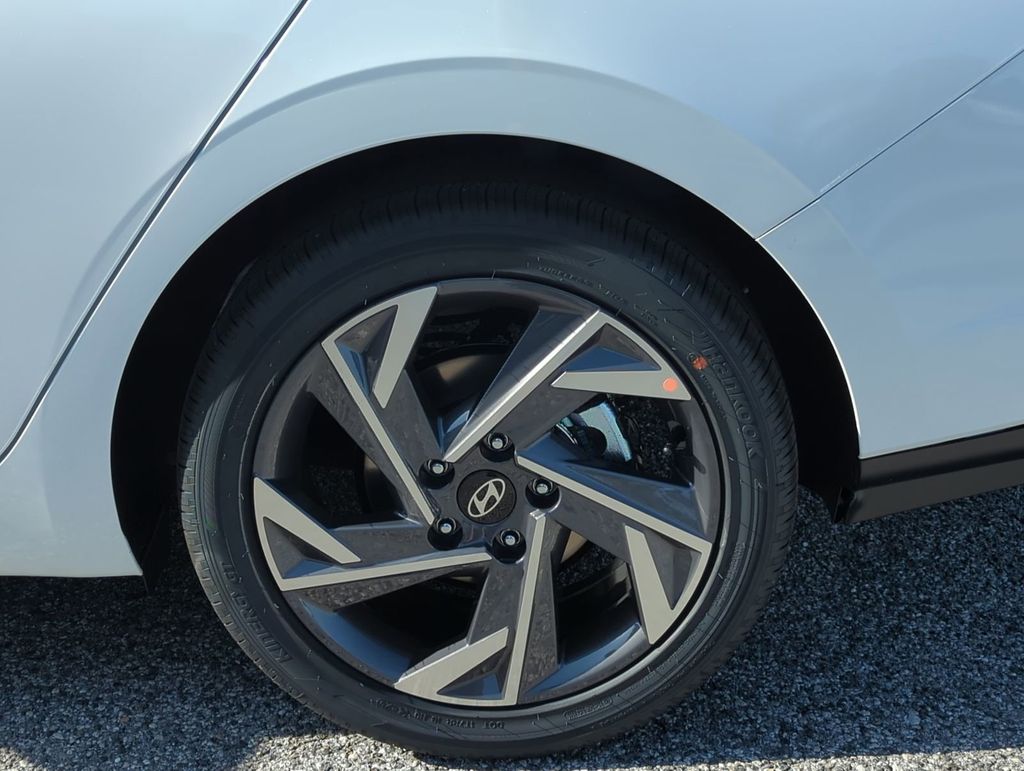 Thumbnail: 2026 Hyundai Elantra - 8