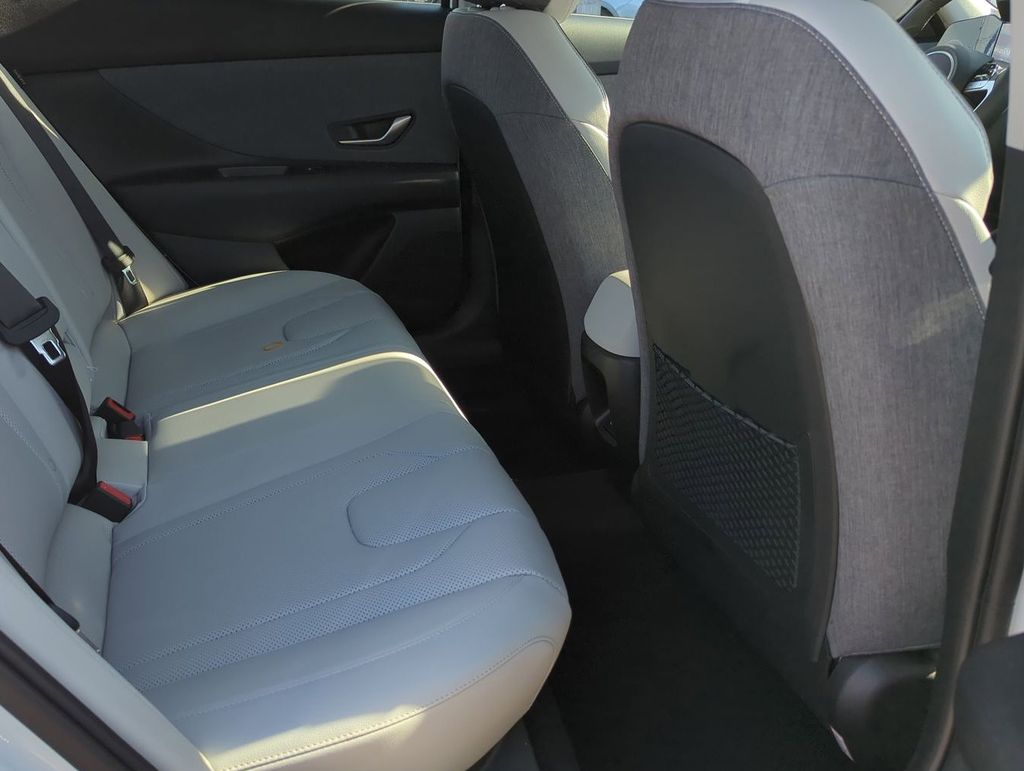 Thumbnail: 2026 Hyundai Elantra - 25