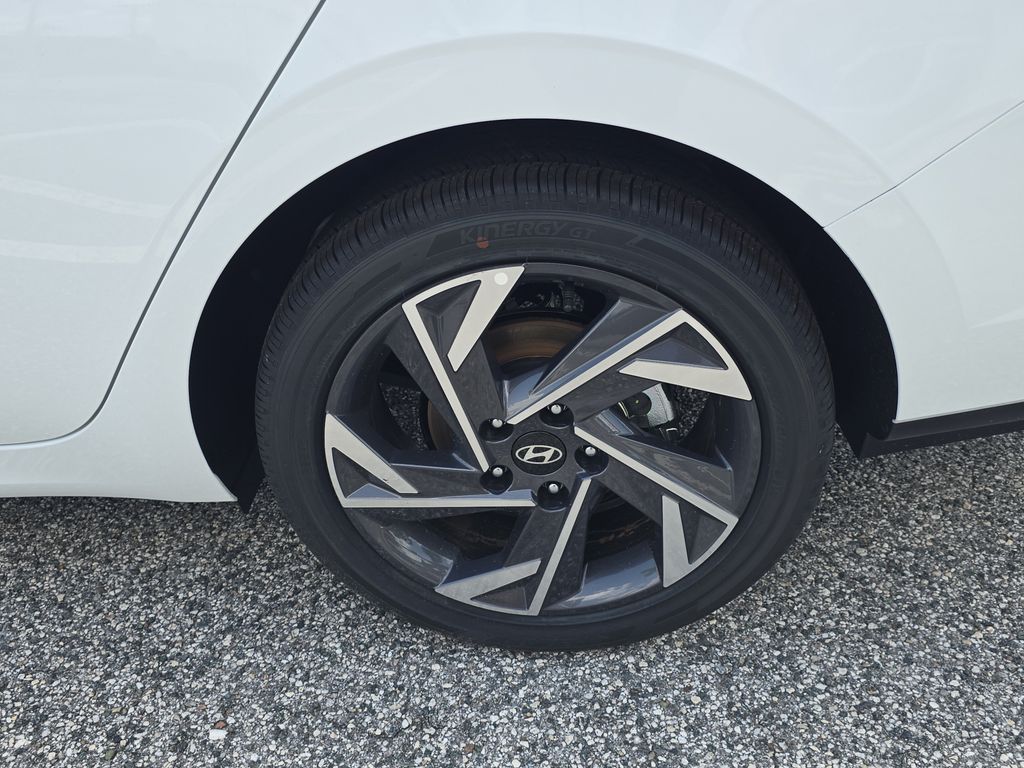Thumbnail: 2026 Hyundai Elantra - 7
