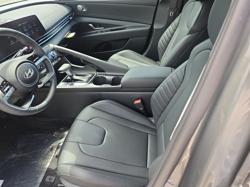Thumbnail: 2026 Hyundai Elantra - 9