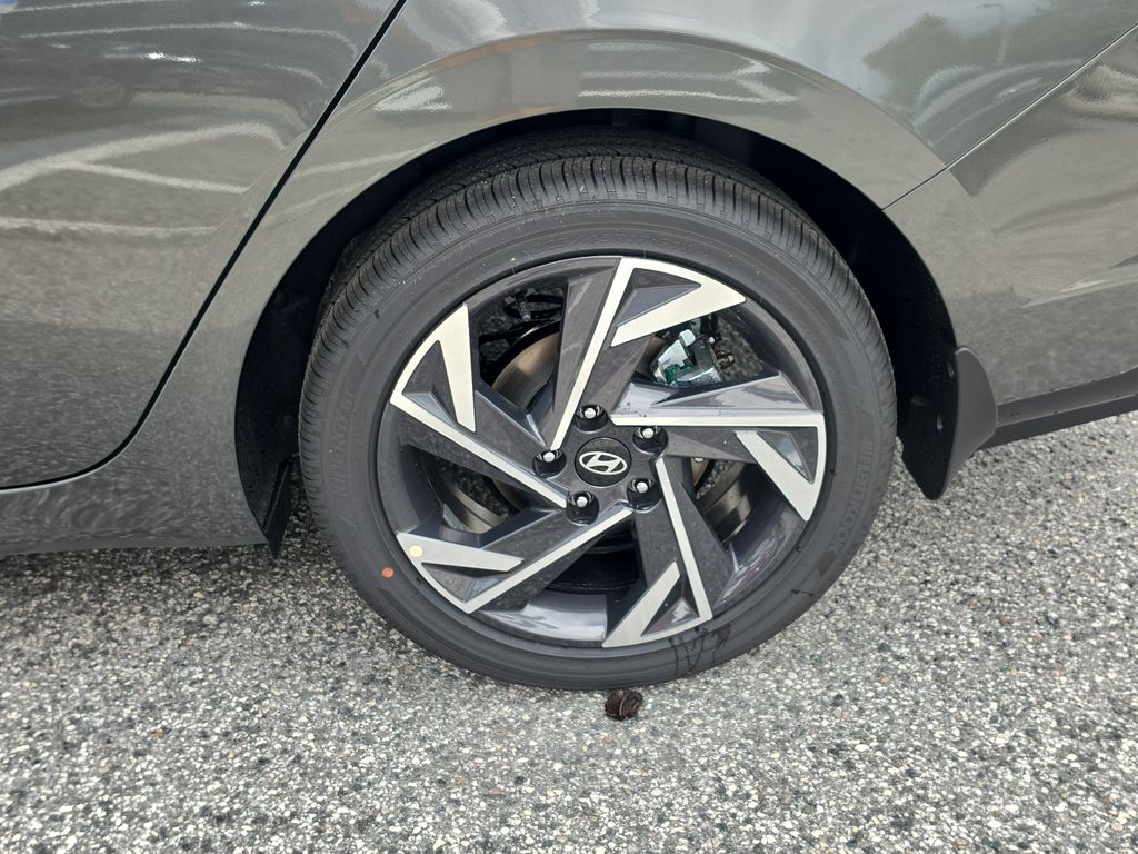 Thumbnail: 2026 Hyundai Elantra - 8