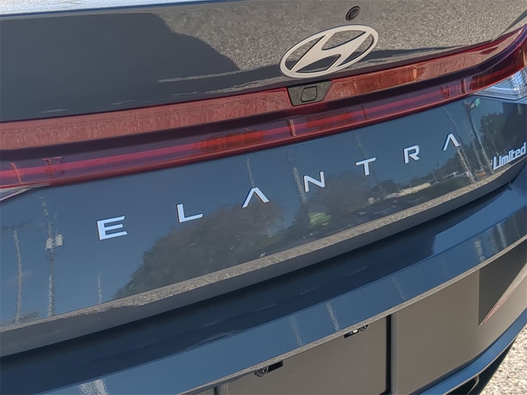 Thumbnail: 2026 Hyundai Elantra - 22