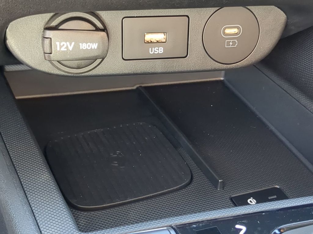 Thumbnail: 2026 Hyundai Elantra - 14