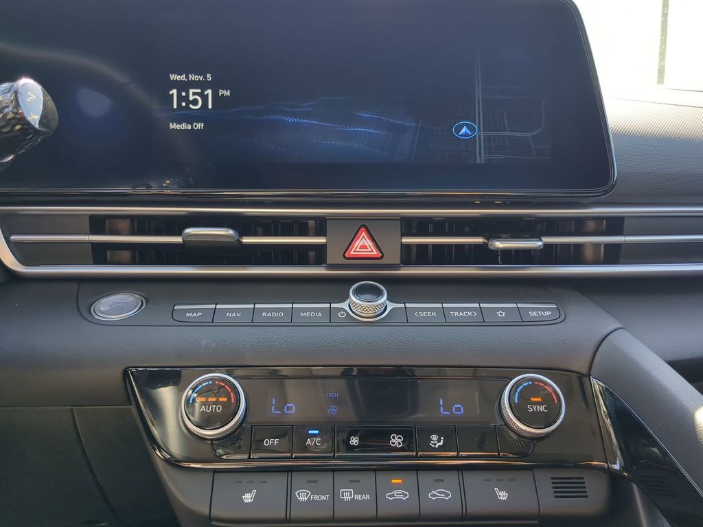 Thumbnail: 2026 Hyundai Elantra - 11