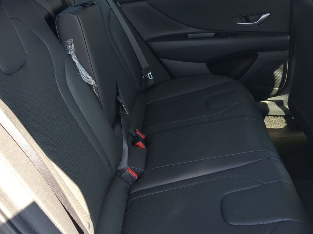 Thumbnail: 2026 Hyundai Elantra - 27