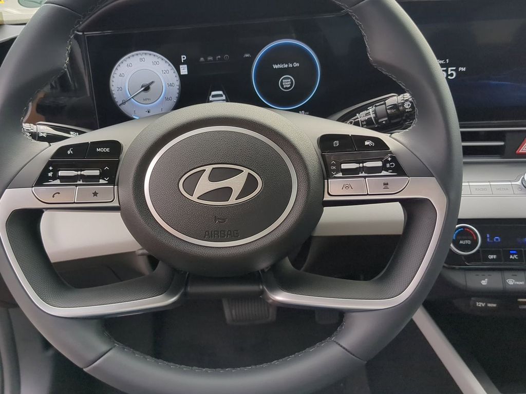 Thumbnail: 2026 Hyundai Elantra - 13