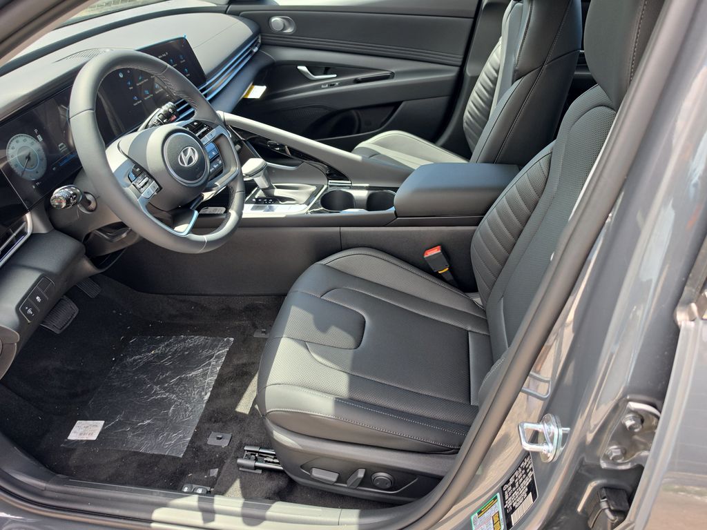 Thumbnail: 2026 Hyundai Elantra - 8
