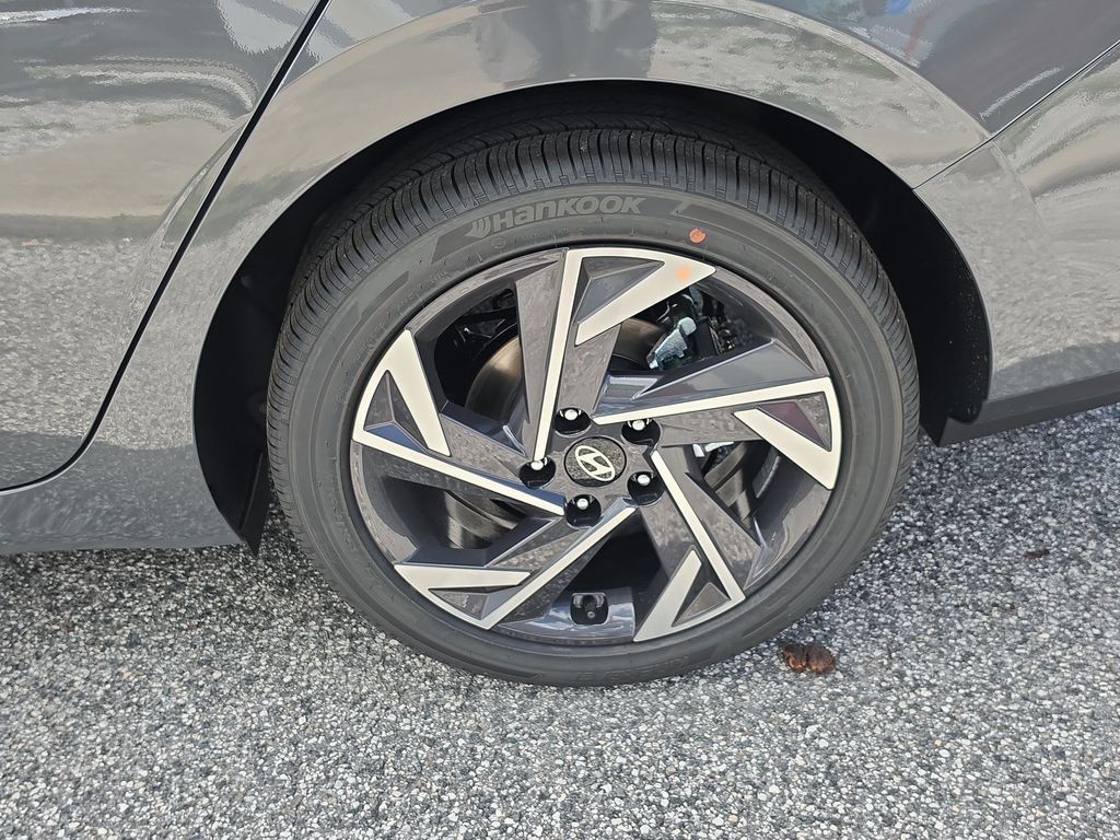 Thumbnail: 2026 Hyundai Elantra - 6