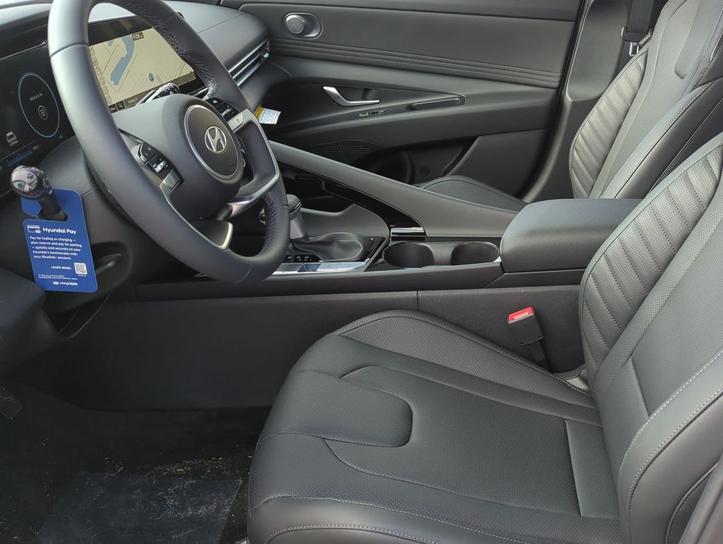 Thumbnail: 2026 Hyundai Elantra - 10