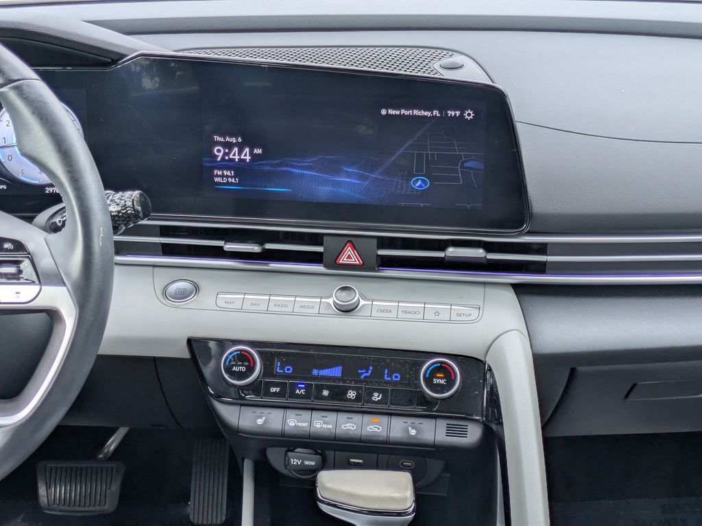 Thumbnail: 2024 Hyundai Elantra - 12