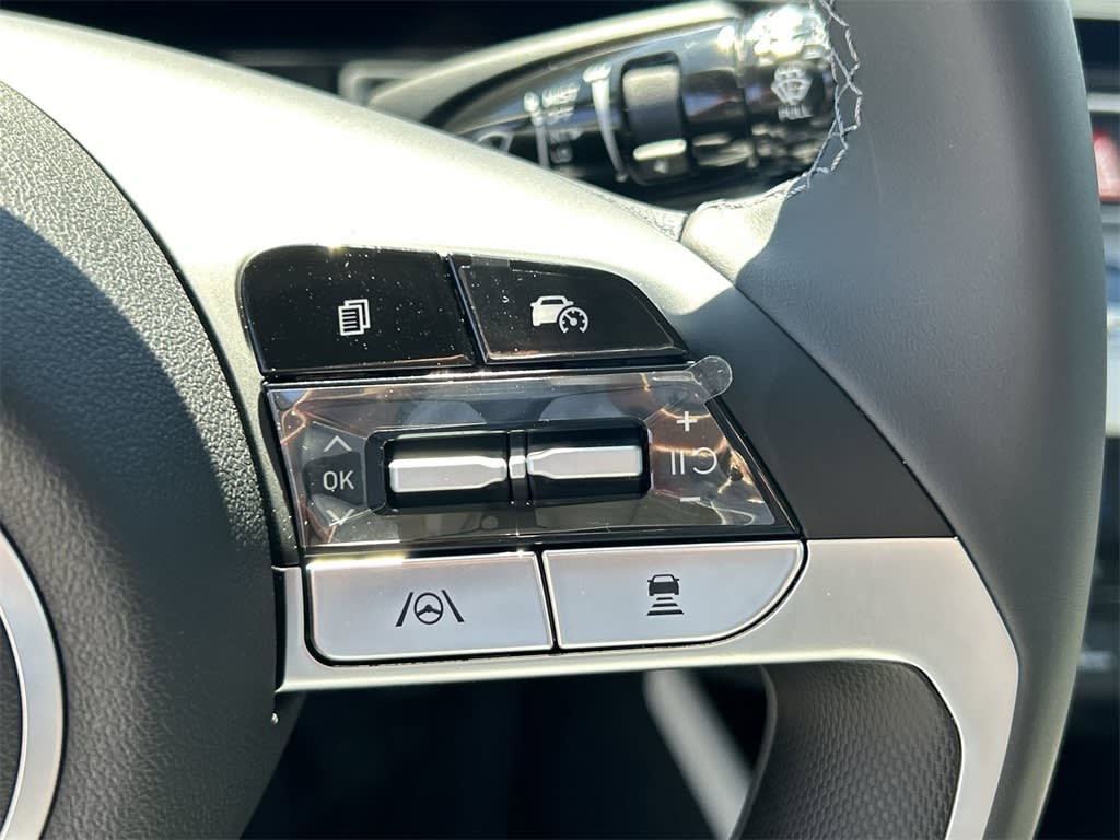 Thumbnail: 2025 Hyundai Elantra - 28