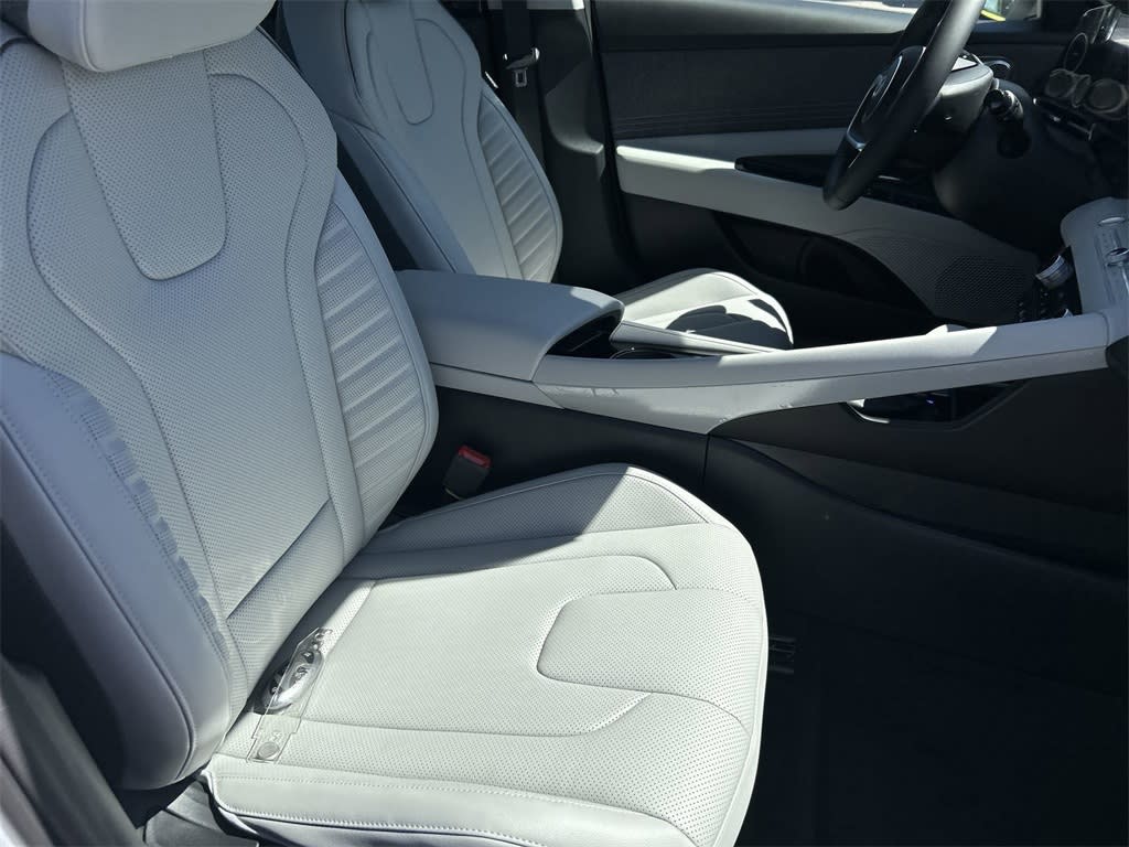 Thumbnail: 2025 Hyundai Elantra - 26