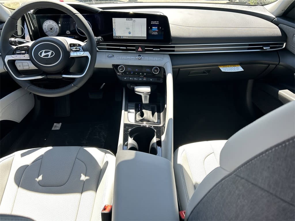 Thumbnail: 2025 Hyundai Elantra - 2