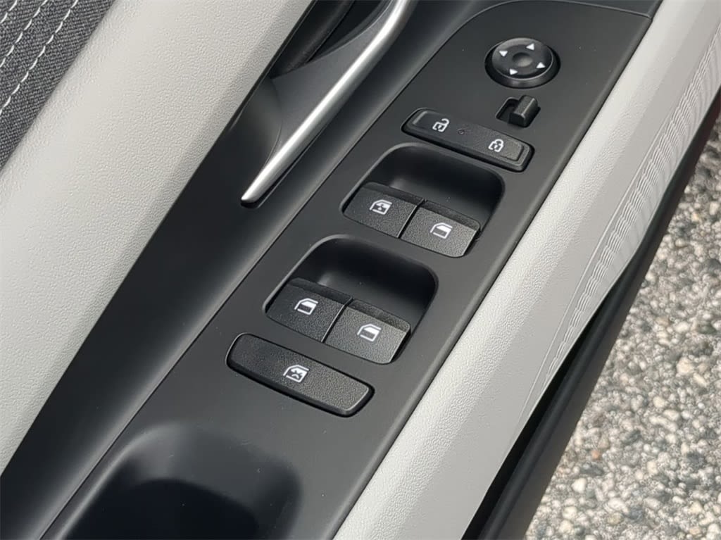 Thumbnail: 2026 Hyundai Elantra - 25