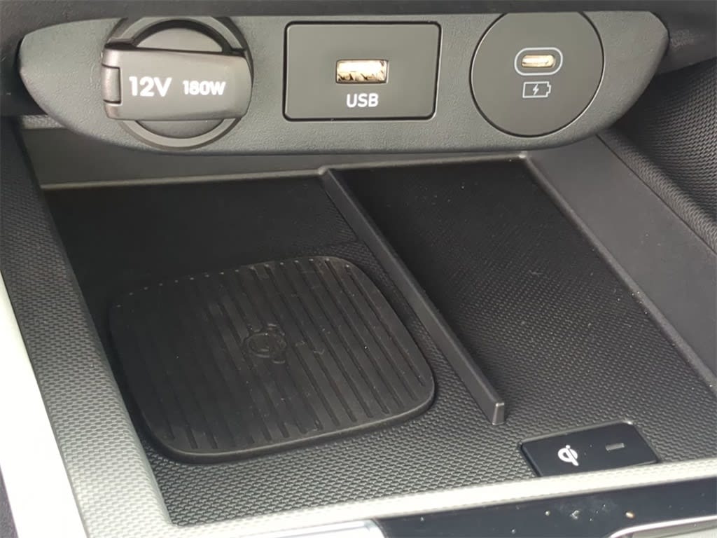 Thumbnail: 2026 Hyundai Elantra - 16