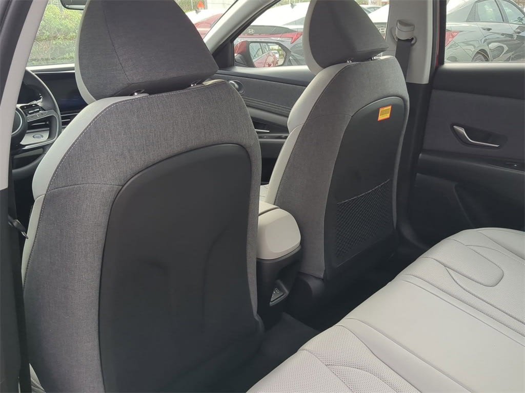 Thumbnail: 2026 Hyundai Elantra - 11