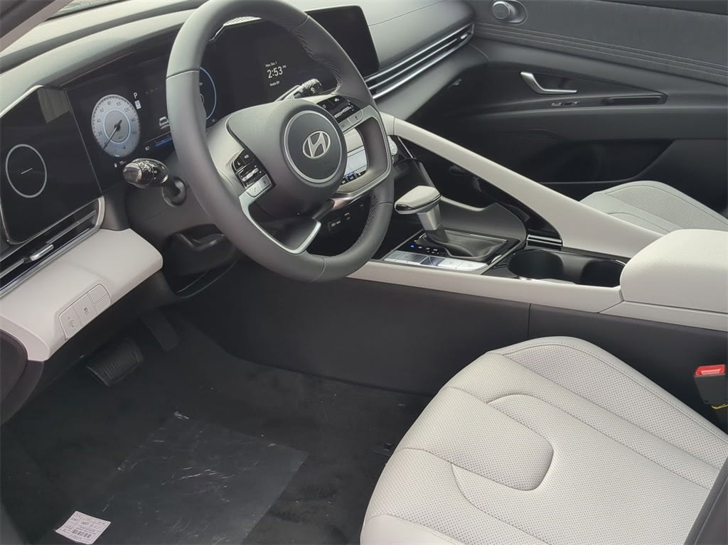 Thumbnail: 2026 Hyundai Elantra - 2