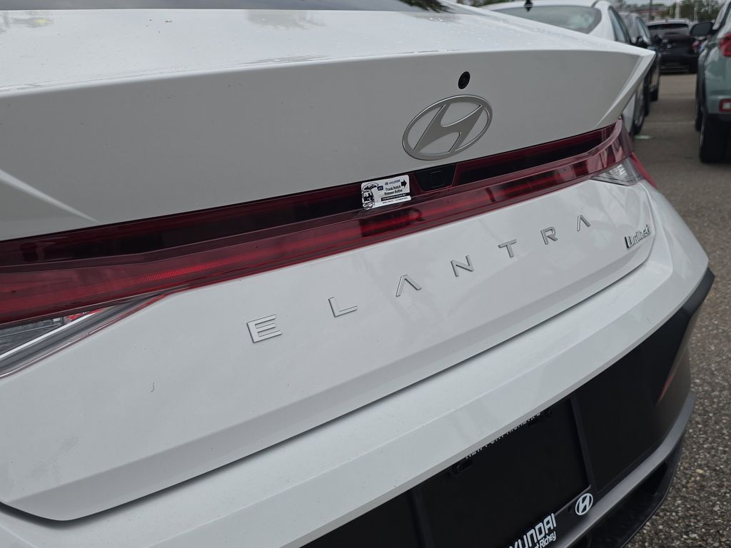 Thumbnail: 2026 Hyundai Elantra - 23