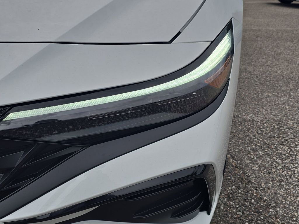 Thumbnail: 2026 Hyundai Elantra - 21