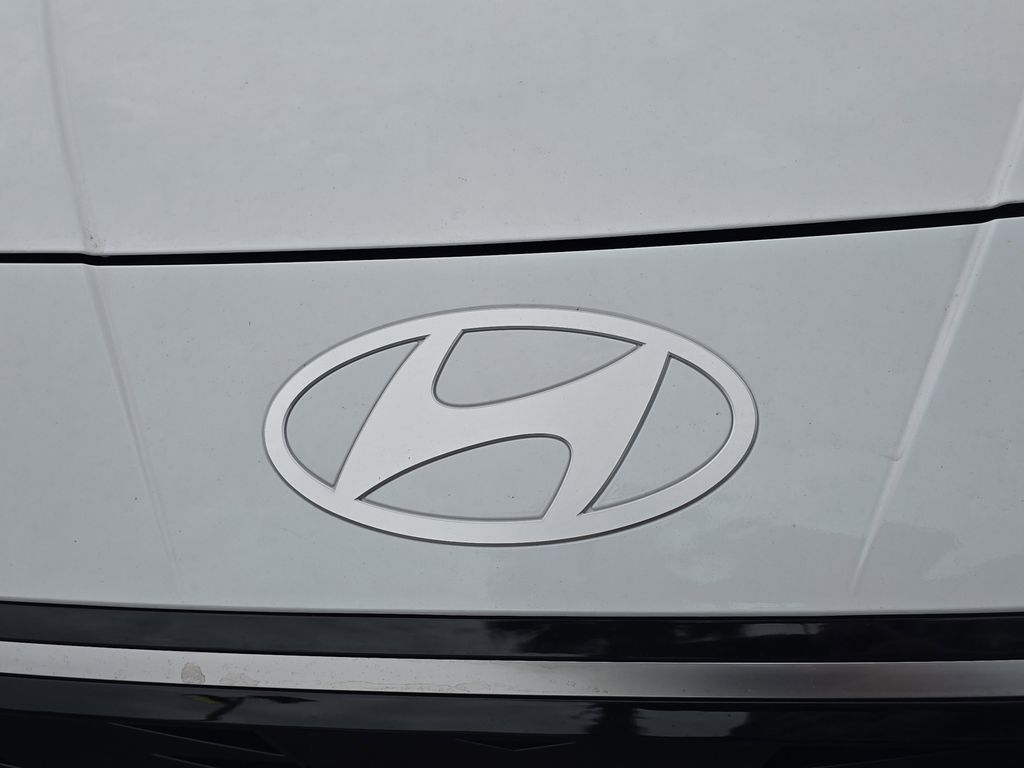 Thumbnail: 2026 Hyundai Elantra - 22
