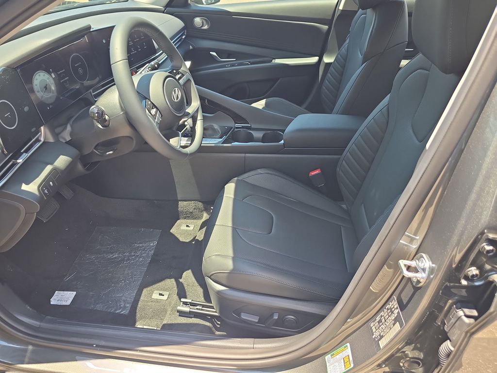 Thumbnail: 2026 Hyundai Elantra - 9