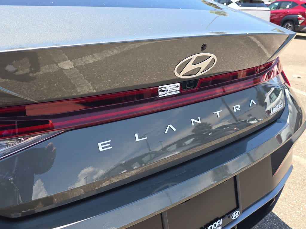 Thumbnail: 2026 Hyundai Elantra - 22