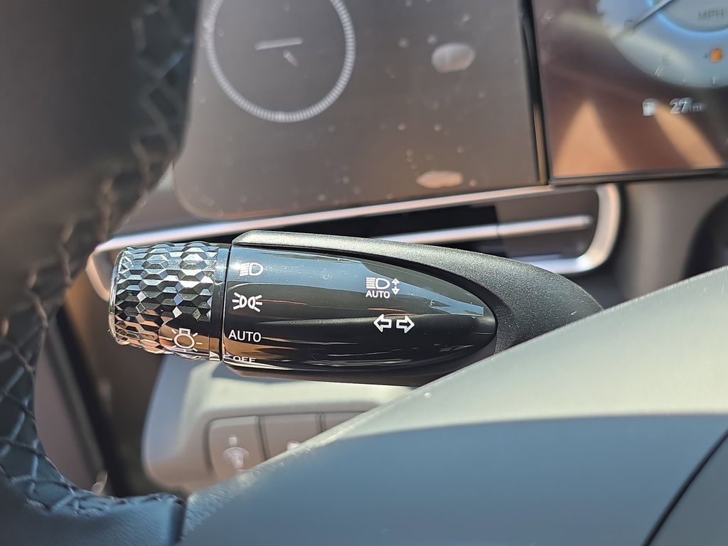 Thumbnail: 2026 Hyundai Elantra - 30