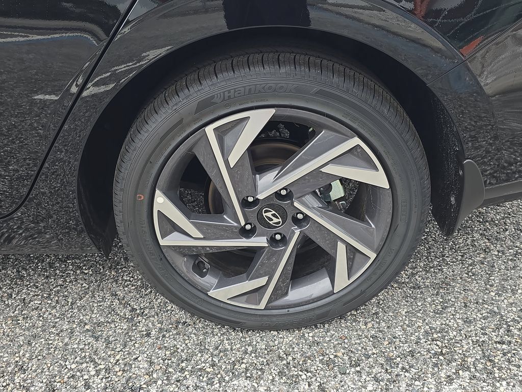 Thumbnail: 2026 Hyundai Elantra - 8