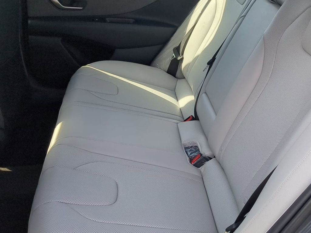 Thumbnail: 2026 Hyundai Elantra - 11