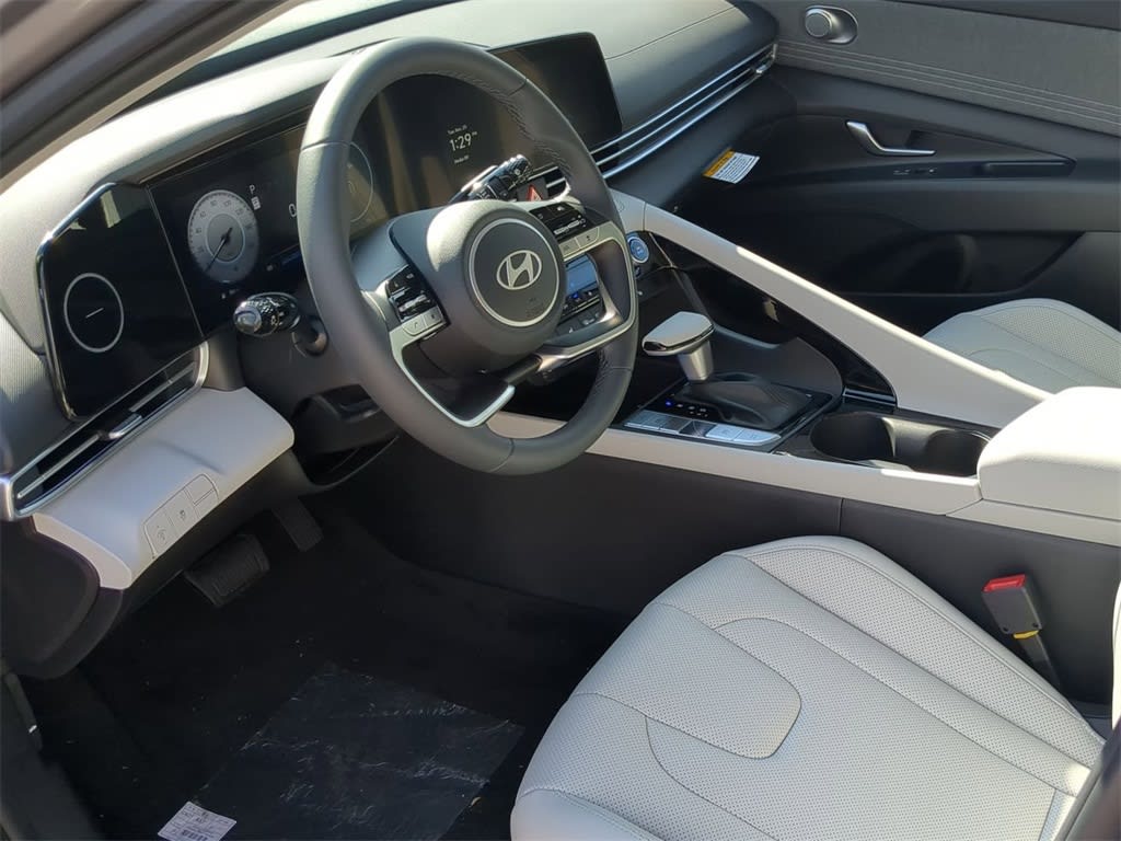 Thumbnail: 2026 Hyundai Elantra - 2