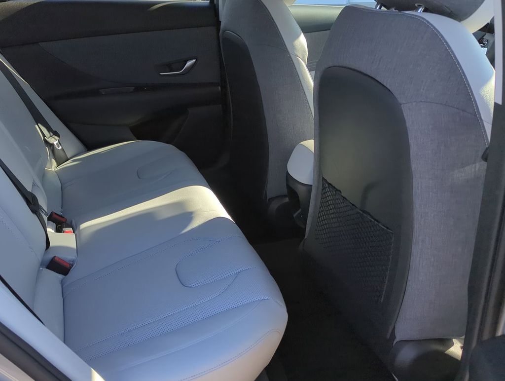 Thumbnail: 2026 Hyundai Elantra - 26