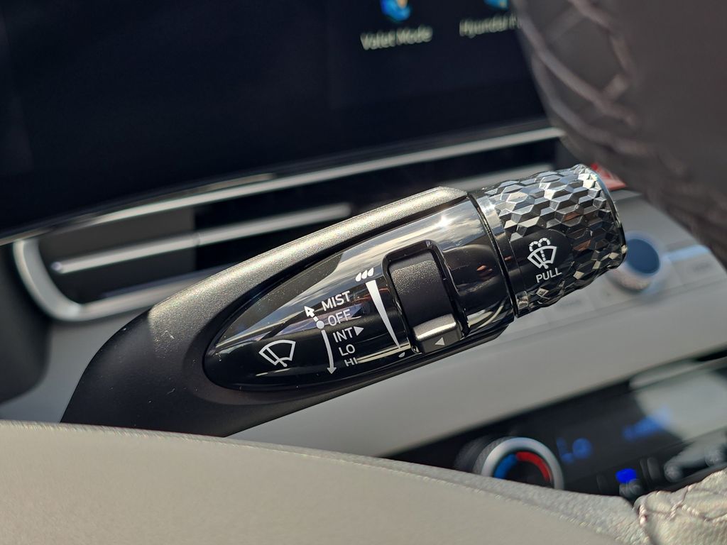 Thumbnail: 2026 Hyundai Elantra - 29