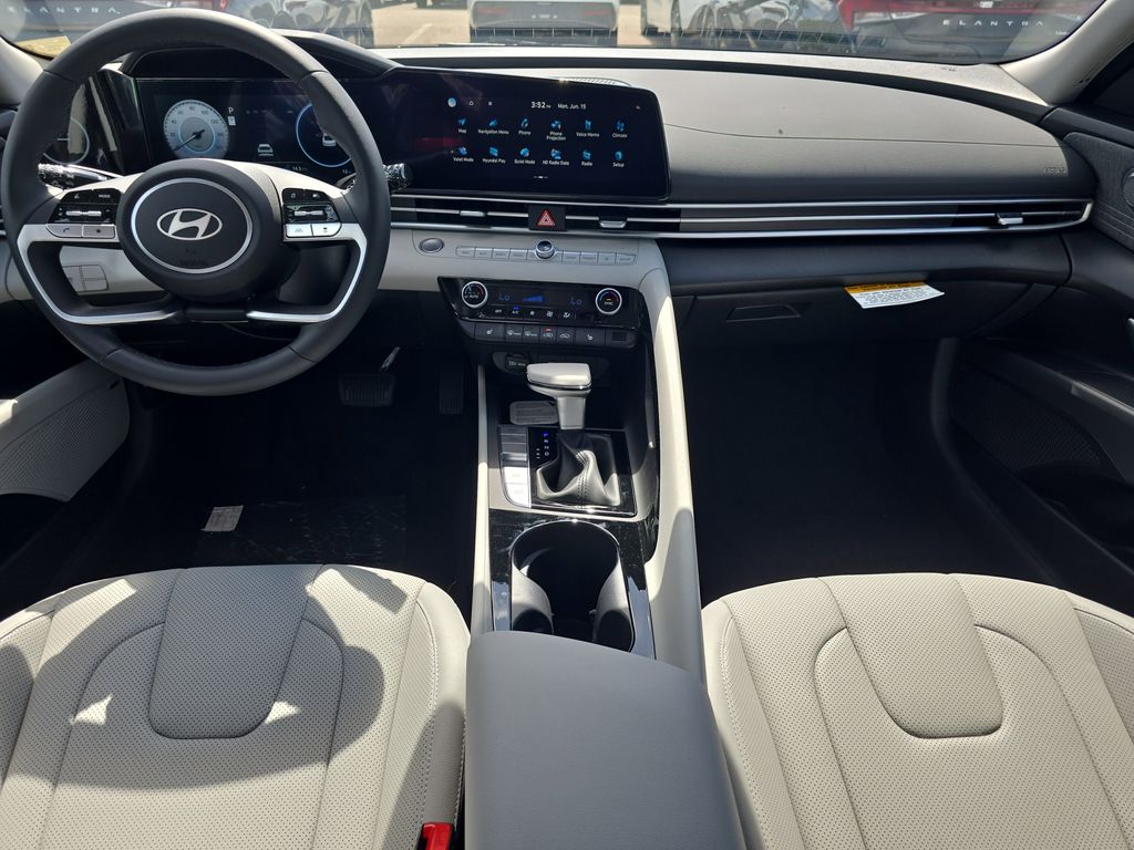Thumbnail: 2026 Hyundai Elantra - 9