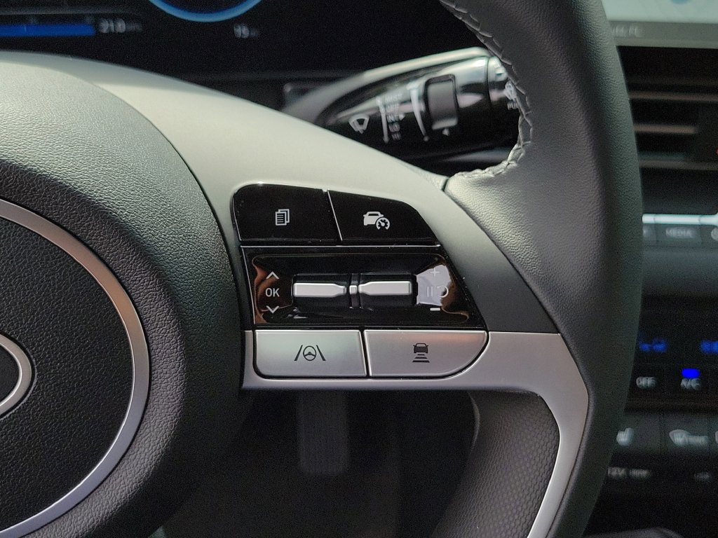 Thumbnail: 2026 Hyundai Elantra - 28