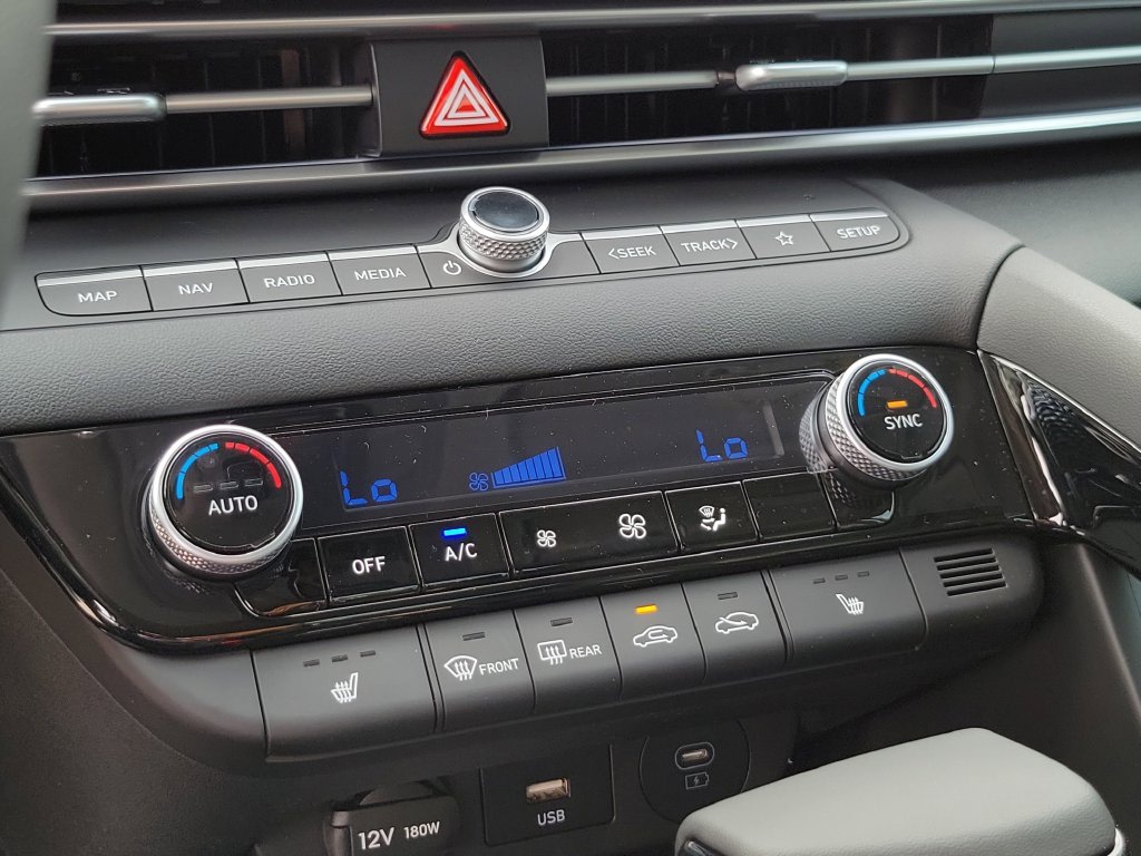 Thumbnail: 2026 Hyundai Elantra - 30