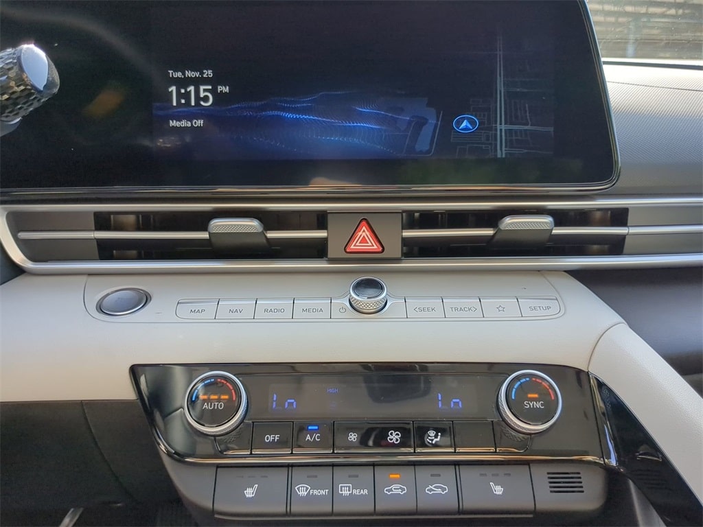 Thumbnail: 2026 Hyundai Elantra - 14